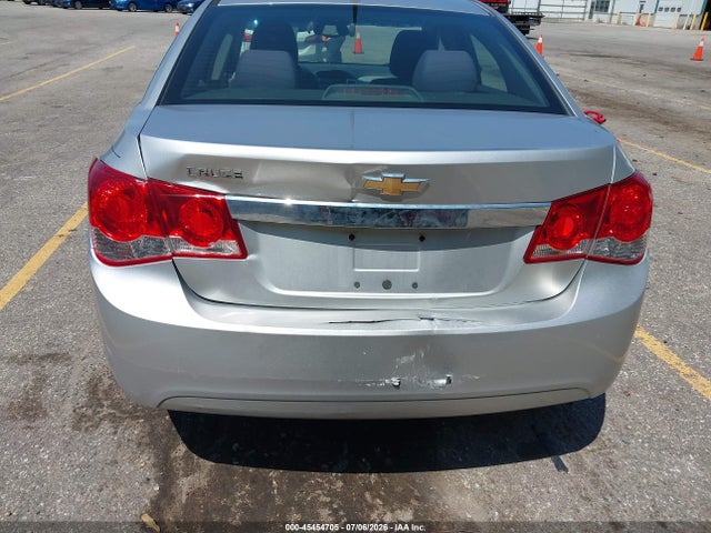 1G1PA5SG6E7293543 Chevrolet Cruze Ls Auto