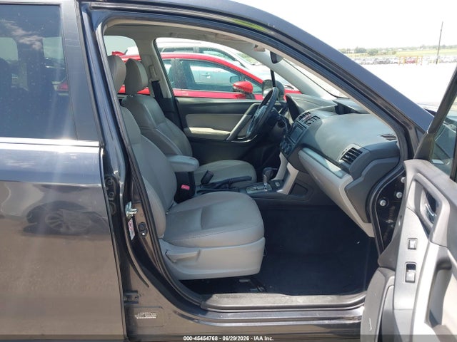 Subaru Forester 2.5i Touring 2014 JF2SJAMC4EH526755 Image 5