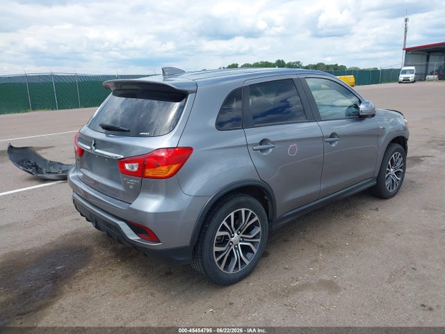 45454795 :رقم المزاد ، JA4AR3AW5JZ020041 vin ، 2018 Mitsubishi Outlander Sport 2.4 Se مزاد بيع