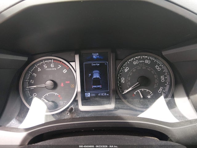 5TFDZ5BN0KX043227 Toyota Tacoma Sr5 V6