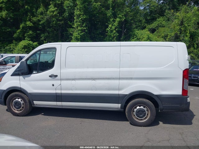 45454818 :رقم المزاد ، 1FTYE1Y82LKB07158 vin ، 2020 Ford Transit-150 مزاد بيع
