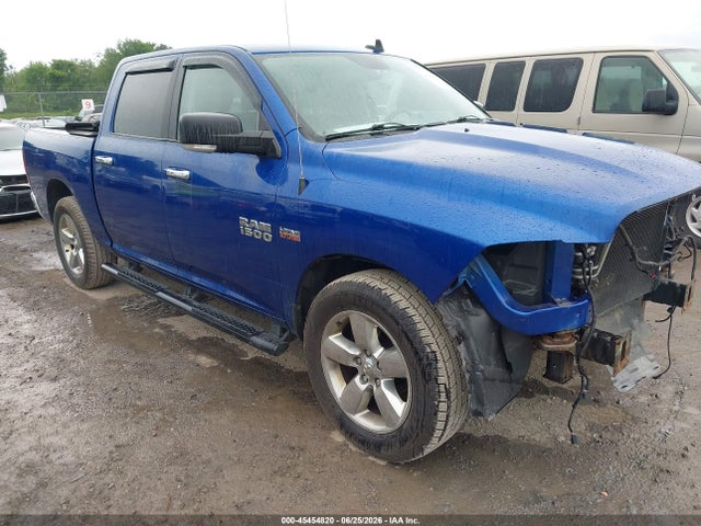 45454820 :رقم المزاد ، 3C6RR7LT1HG544808 vin ، 2017 Ram 1500 Big Horn  4x4 5'7 Box مزاد بيع