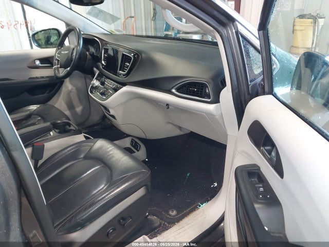 2018 Chrysler Pacifica Touring L Plus მანქანა იყიდება აუქციონზე, vin: 2C4RC1EG1JR121315, აუქციონის ნომერი: 45454826