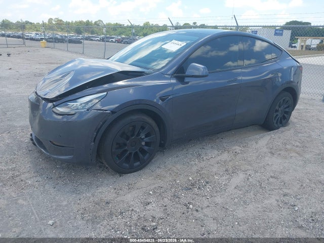 45454828 :رقم المزاد ، 7SAYGDEE1NF306954 vin ، 2022 Tesla Model Y Long Range Dual Motor All-wheel Drive مزاد بيع