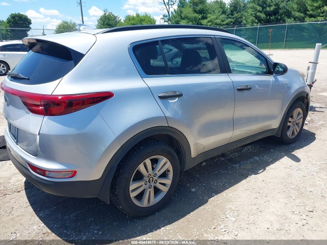 KNDPMCAC2H7238237 KIA Sportage Lx