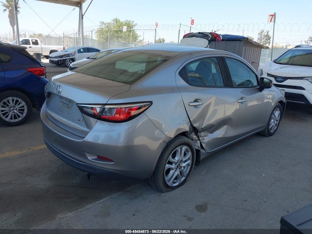 Scion IA 2016 3MYDLBZV9GY143601 Image 4
