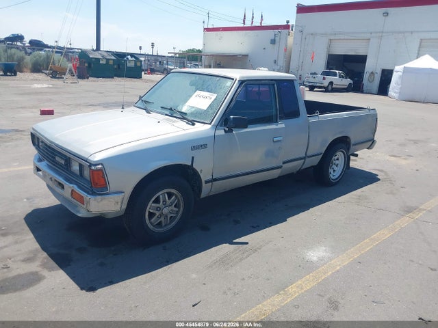 1985 Nissan 720 King Cab მანქანა იყიდება აუქციონზე, vin: JN6ND06S4FW013551, აუქციონის ნომერი: 45454879