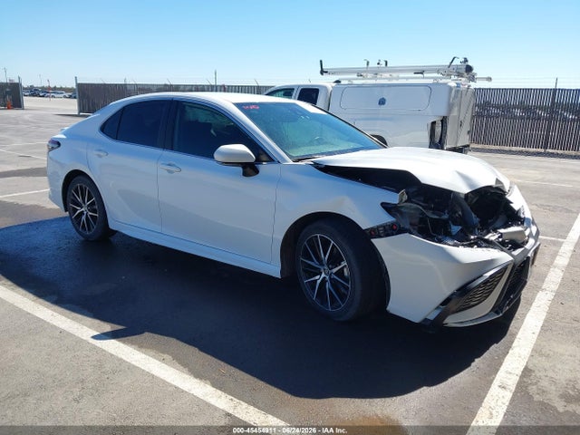Toyota CAMRY SE 2023 4T1T11AK0PU825681 zdjęcie główne