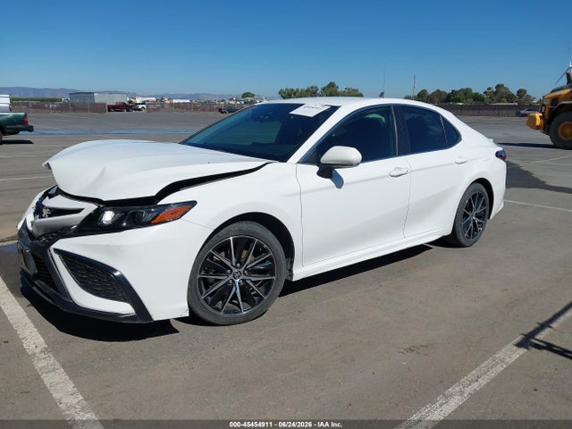 Toyota CAMRY SE 2023 4T1T11AK0PU825681 Image 2