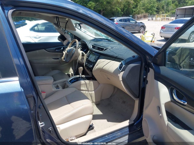 2015 Nissan Rogue Sl მანქანა იყიდება აუქციონზე, vin: 5N1AT2MTXFC787103, აუქციონის ნომერი: 45454929