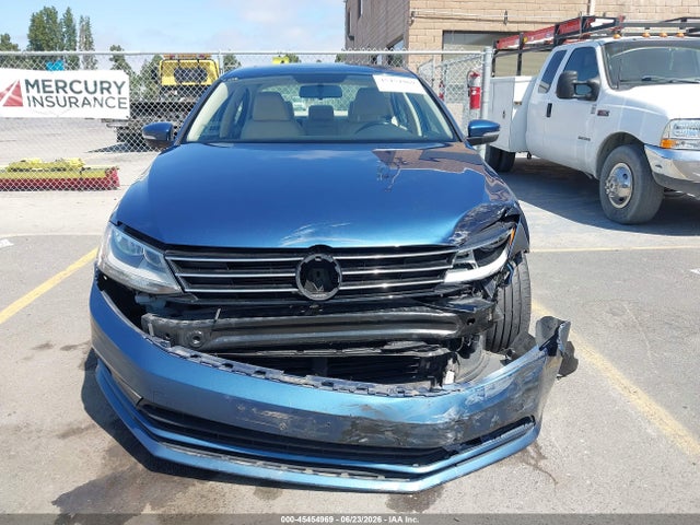 3VWD17AJ2FM404015 Volkswagen Jetta 1.8t Se