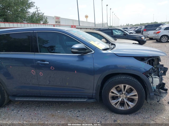 5TDKKRFH4FS058123 Toyota Highlander Xle V6