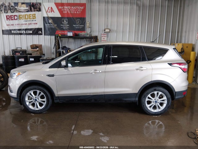 Ford ESCAPE SE 2017 1FMCU9GD1HUE18503 Image 14