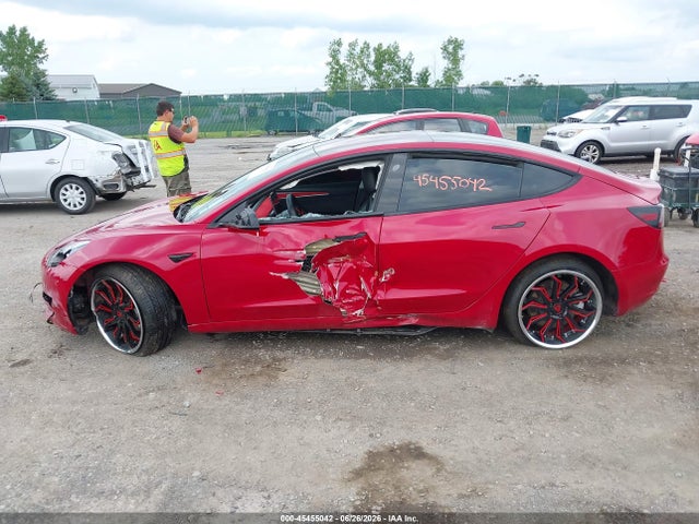 Tesla Model 3 Long Range Dual Motor All-wheel Drive 2022 5YJ3E1EB2NF192352 Image 14