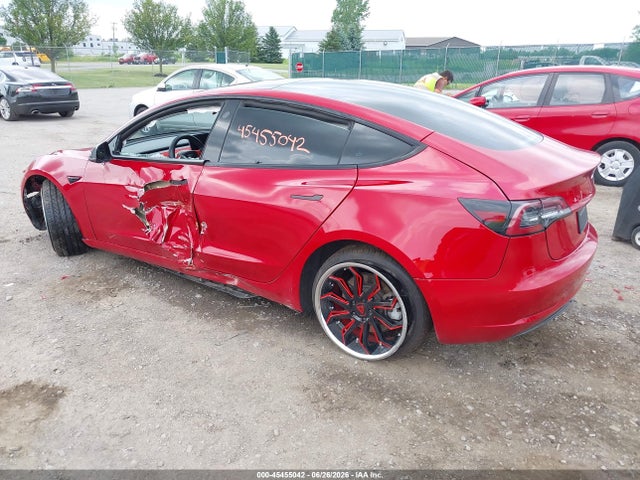 Tesla Model 3 Long Range Dual Motor All-wheel Drive 2022 5YJ3E1EB2NF192352 Image 3