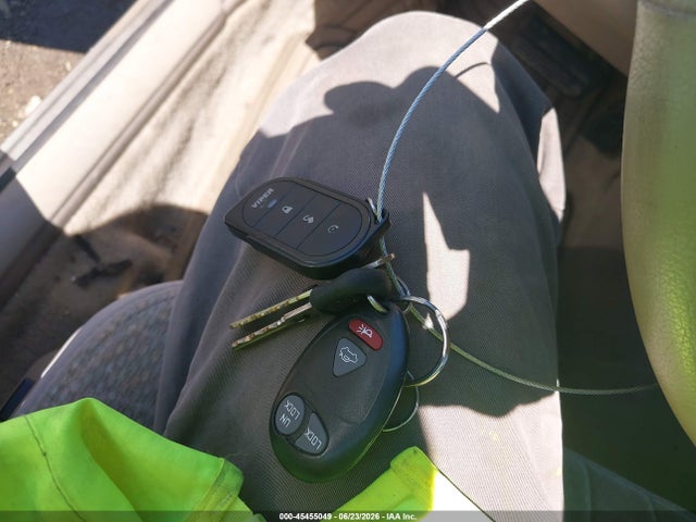 45455049 :رقم المزاد ، 2G4WS52J811241460 vin ، 2001 Buick Century Custom مزاد بيع