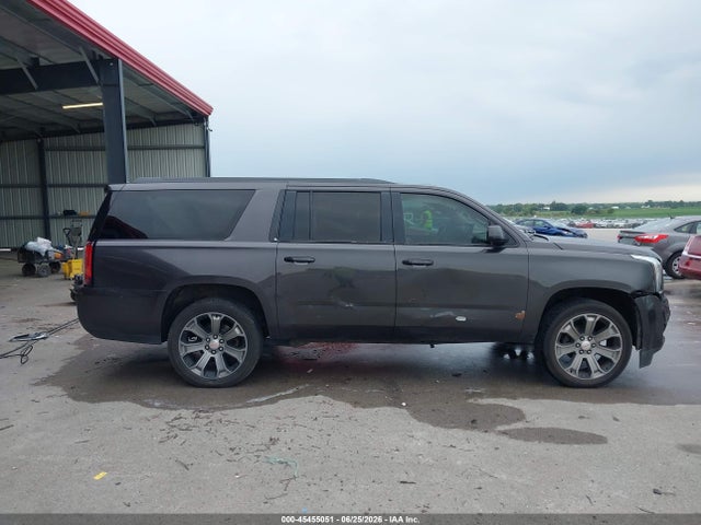 45455051 :رقم المزاد ، 1GKS2HKJ1HR370232 vin ، 2017 Gmc Yukon Xl Denali مزاد بيع