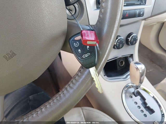 45455128 :رقم المزاد ، 1C3LC65MX8N635376 vin ، 2008 Chrysler Sebring Limited مزاد بيع