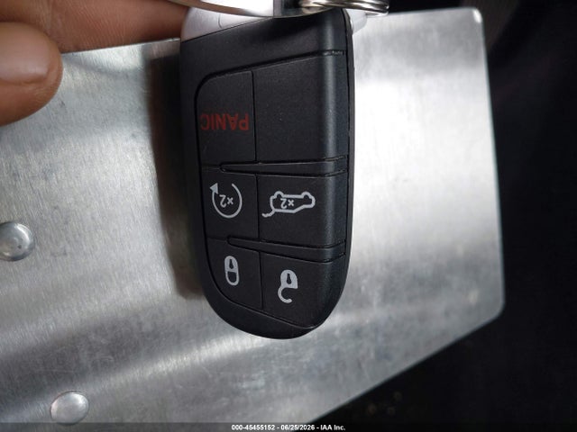 45455152 :رقم المزاد ، 1C6RR7NM9FS524110 vin ، 2015 Ram 1500 Laramie مزاد بيع