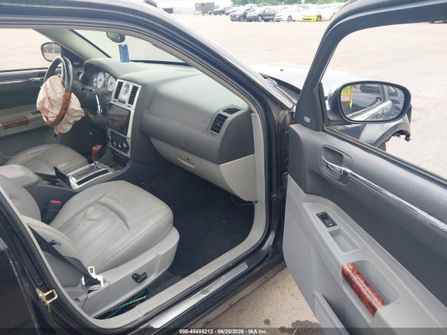 Продаж на аукціоні авто 2006 Chrysler 300c, vin: 2C3KA63H76H245879, номер лоту: 45455212