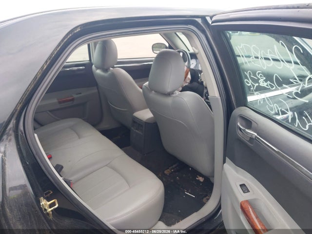 Продаж на аукціоні авто 2006 Chrysler 300c, vin: 2C3KA63H76H245879, номер лоту: 45455212