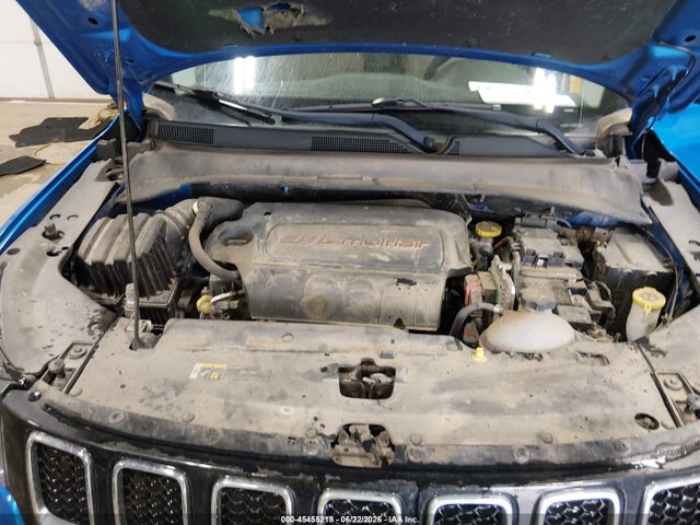 3C4NJDAB0JT422803 Jeep Compass Sport 4x4