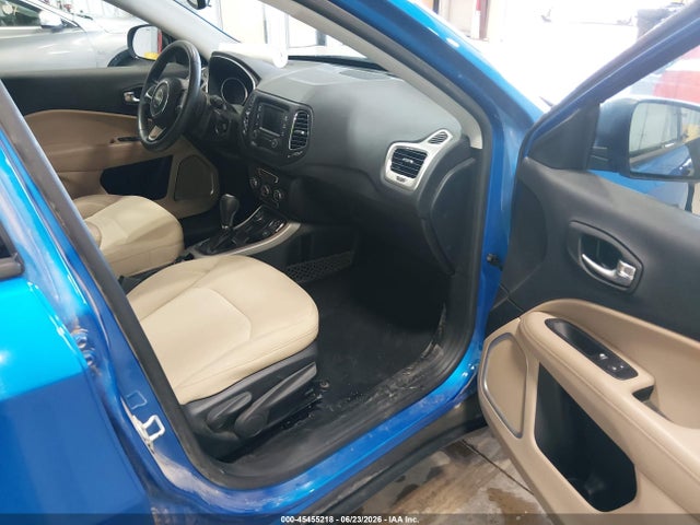 3C4NJDAB0JT422803 Jeep Compass Sport 4x4
