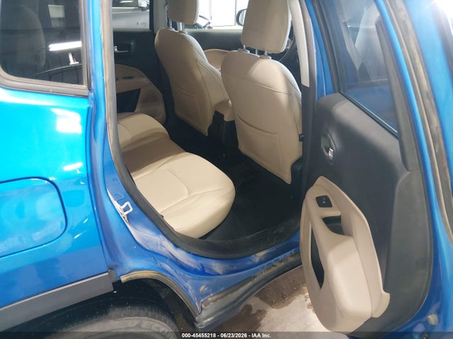3C4NJDAB0JT422803 Jeep Compass Sport 4x4