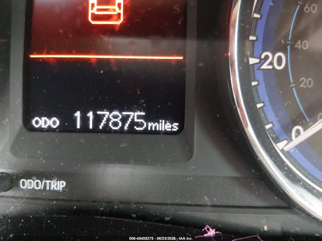 Toyota COROLLA LE 2018 5YFBURHE4JP782876 Image 16