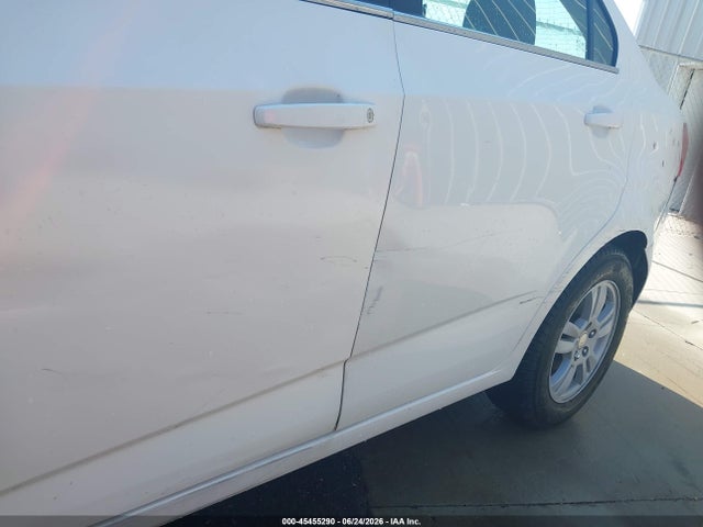 Chevrolet Sonic Lt Auto 2014 1G1JC5SG6E4112121 Image 6