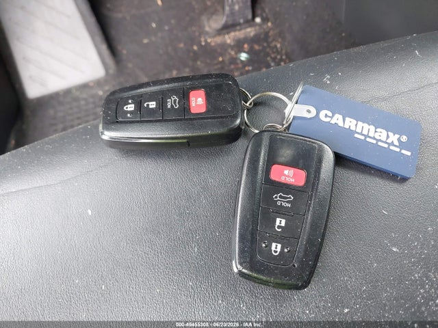 45455308 :رقم المزاد ، 2T3C1RFV1LC068584 vin ، 2020 Toyota Rav4 Xle Premium مزاد بيع