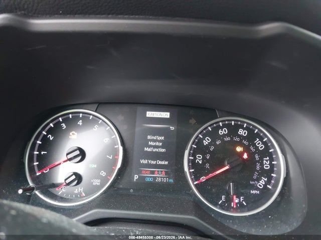 45455308 :رقم المزاد ، 2T3C1RFV1LC068584 vin ، 2020 Toyota Rav4 Xle Premium مزاد بيع