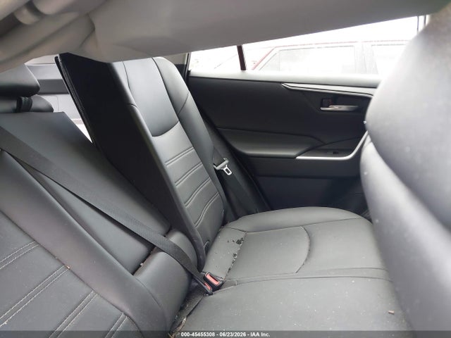 45455308 :رقم المزاد ، 2T3C1RFV1LC068584 vin ، 2020 Toyota Rav4 Xle Premium مزاد بيع