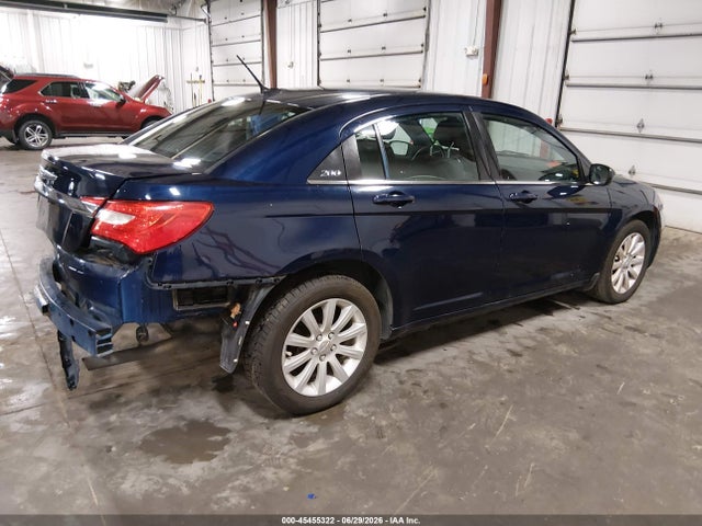 45455322 :رقم المزاد ، 1C3CCBBB9DN585883 vin ، 2013 Chrysler 200 Touring مزاد بيع