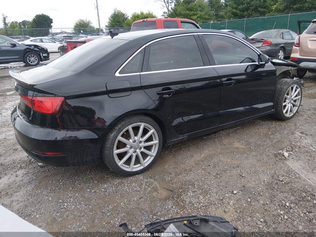 45455346 :رقم المزاد ، WAUBFGFF5F1082965 vin ، 2015 Audi A3 2.0t Premium مزاد بيع