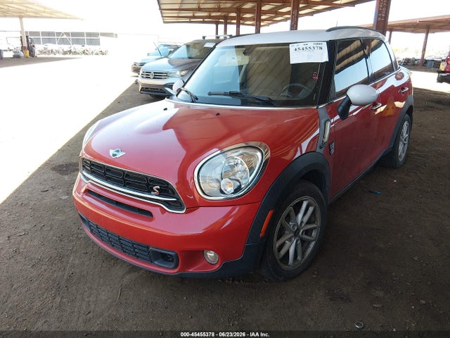Mini Countryman Cooper S 2015 WMWZC3C5XFWT06312 Image 2