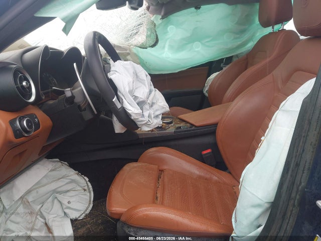 45455405 :رقم المزاد ، ZARFAEEN0J7590384 vin ، 2018 Alfa Romeo Giulia Ti Sport Awd مزاد بيع
