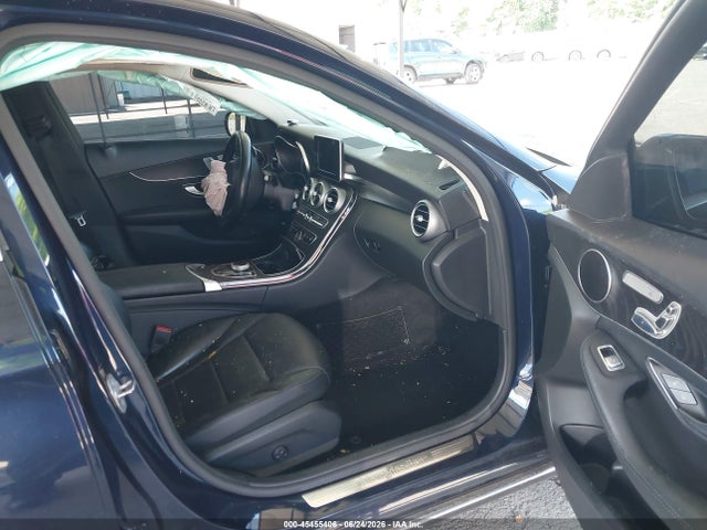 45455406 :رقم المزاد ، 55SWF4KB5HU203783 vin ، 2017 Mercedes-benz C 300 4matic مزاد بيع
