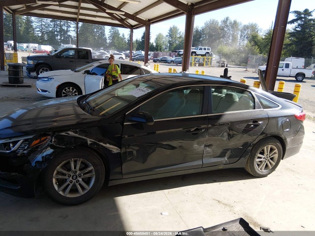 Hyundai SONATA SE 2016 5NPE24AF8GH277812 Image 14