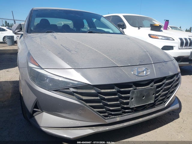 KMHLL4AG4PU539467 Hyundai ELANTRA SE