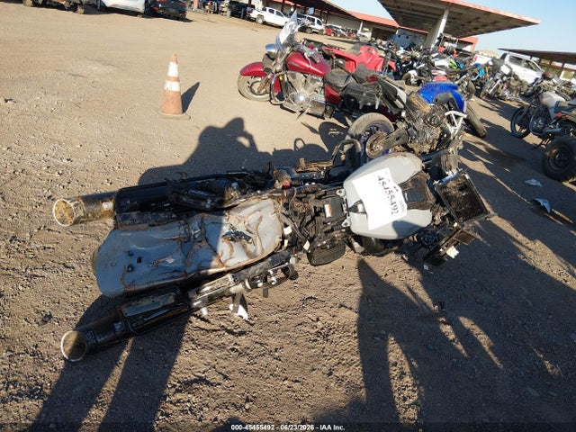 Harley-Davidson FLHX 2024 1HD1KB71XRB663066 Image 15