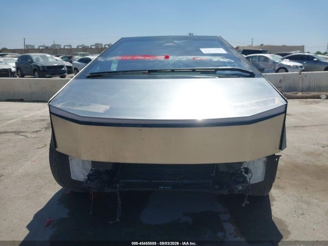 Tesla Cybertruck All-wheel Drive 2024 7G2CEHED7RA032512 Image 13