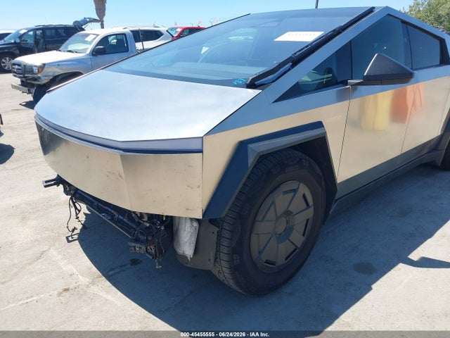 Tesla Cybertruck All-wheel Drive 2024 7G2CEHED7RA032512 Image 20