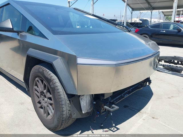 Tesla Cybertruck All-wheel Drive 2024 7G2CEHED7RA032512 Image 21