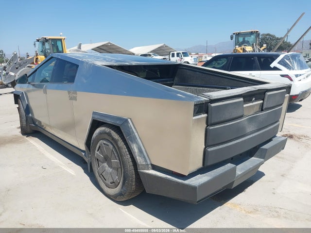 Tesla Cybertruck All-wheel Drive 2024 7G2CEHED7RA032512 Image 3