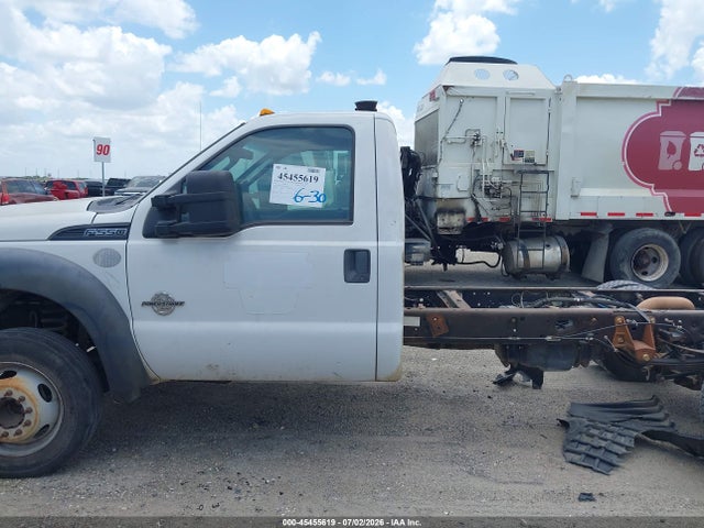 1FDUF5GT4FEA16691 Ford F-550 Chassis Xl/xlt