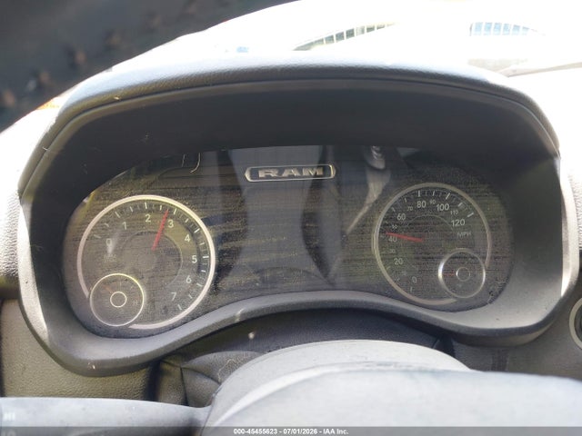 2020 Ram 1500 Big Horn  4x2 5'7 Box მანქანა იყიდება აუქციონზე, vin: 1C6RREFTXLN406832, აუქციონის ნომერი: 45455623