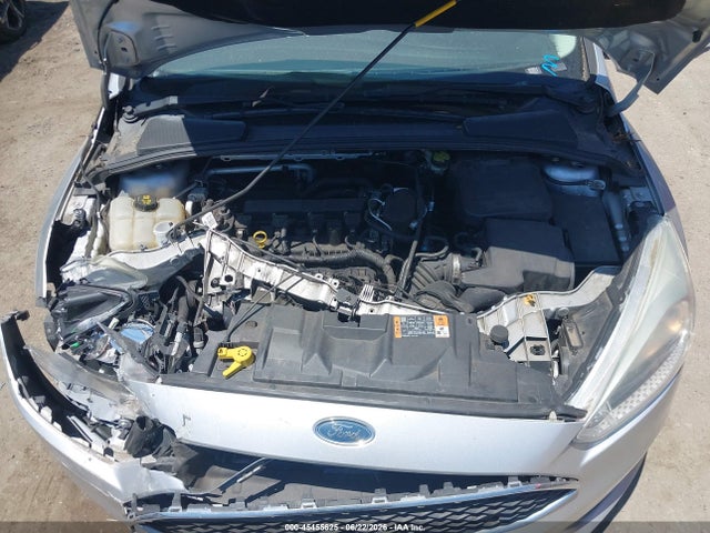 1FADP3K25FL281979 Ford FOCUS SE