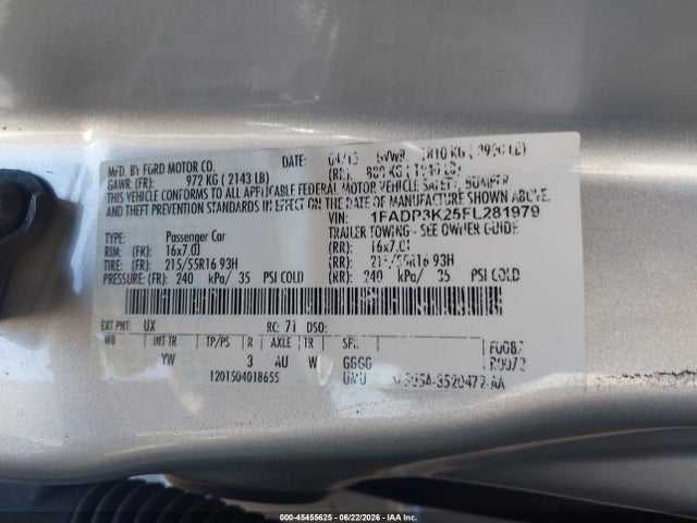 1FADP3K25FL281979 Ford FOCUS SE