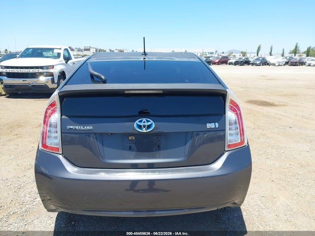 Toyota Prius Three 2014 JTDKN3DUXE1760334 Image 16